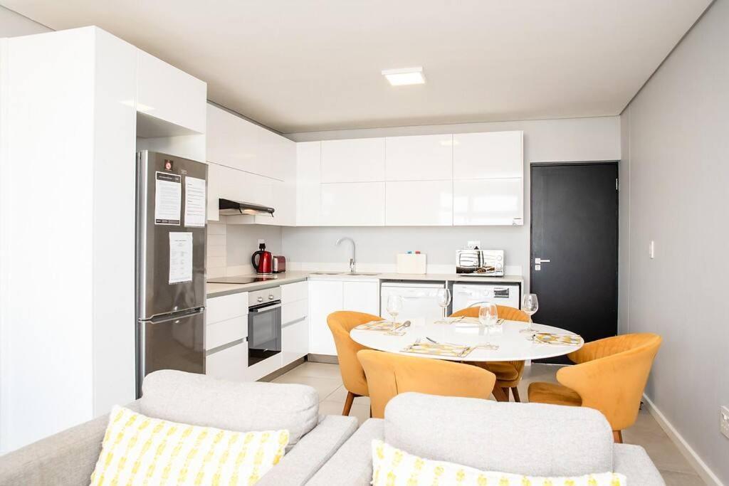 Beachfront 2 Bed W Swimming Pool, Blouberg 54 Break Apartamento