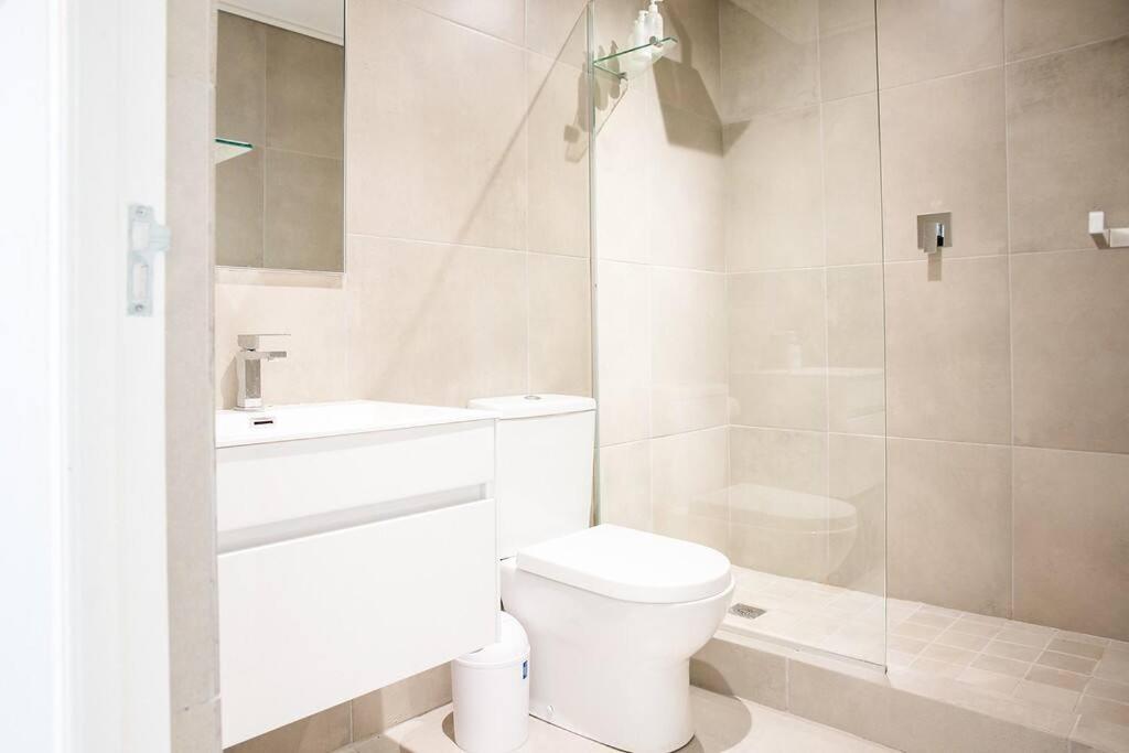 Apartamento Beachfront 2 Bed W Swimming Pool, Blouberg 54 Break *