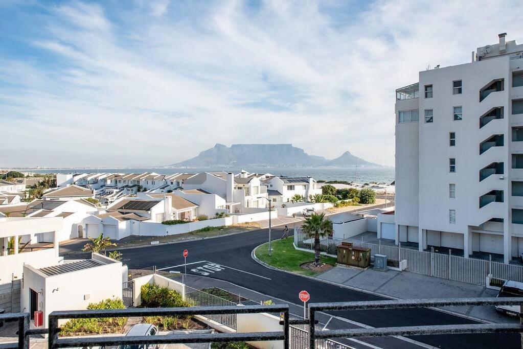 Beachfront 2 Bed W Swimming Pool, Blouberg 54 Break Cidade Do Cabo